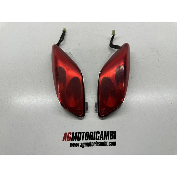PAAR RÜCKLEUCHTEN RECHTS LINKS YAMAHA X-MAX...