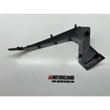 PLASTIC UNDER FOOTBOARD RIGHT YAMAHA X-MAX XMAX 250 2007-2009