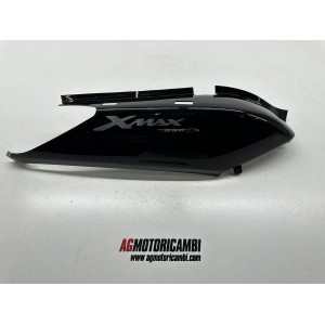 VERKLEIDUNG RECHTS HINTEN SEITE YAMAHA X-MAX XMAX 250...