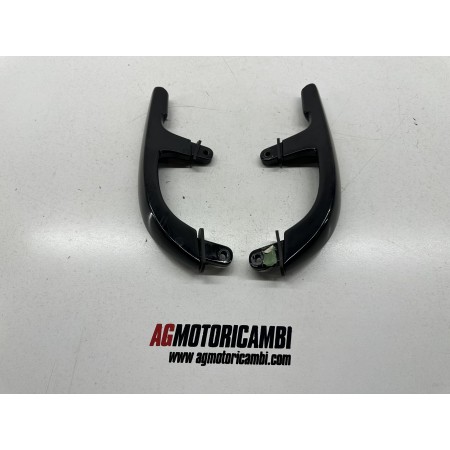 PAIRE DE POIGNEES PASSAGER ARRIERE YAMAHA X-MAX XMAX 250 2007-2009