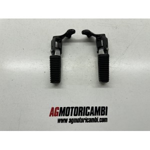 PAR DE ESTRIBERAS PASAJERO DERECHA IZQUIERDA YAMAHA X-MAX...