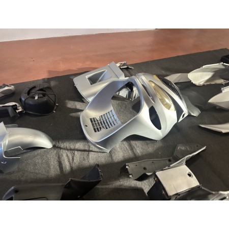 KIT CARENE PLASTICHE MUSO MALAGUTI MADISON 125 S 2002-2006