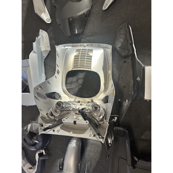 MALAGUTI MADISON 125 S 2002-2006 VERKLEIDUNG...