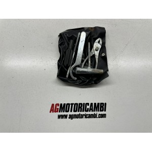 ATRES USE AND MAINTENANCE MALAGUTI MADISON 125 S 2002-2006