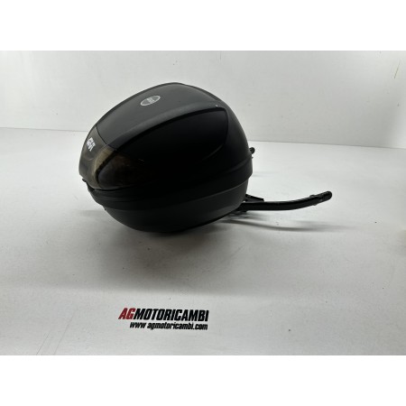 GIVI TOP CASE KIT WITH BRACKET MALAGUTI MADISON 125 S 2002-2006