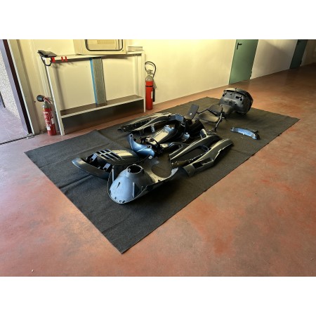 BAUSATZ VERKLEIDUNG KUNSTSTOFFSCHILD SEITENTEILE PIAGGIO HEXAGON 125 150 180