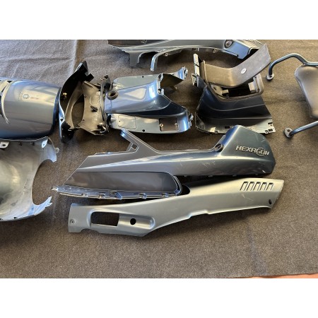 KIT FAIRING PLASTIC SHIELD SIDE PANELS PIAGGIO HEXAGON 125 150 180