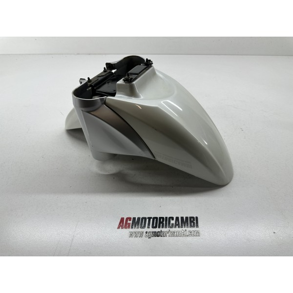 PARAFANGO ANTERIORE PIAGGIO BEVERLY 300 MA21M...