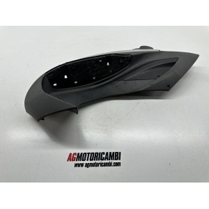 PEDANA DESTRA DX PIAGGIO BEVERLY 300 MA21M 2010-2016 2