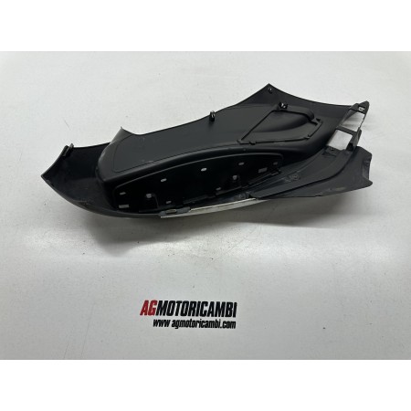 PEDANA DESTRA DX PIAGGIO BEVERLY 300 MA21M 2010-2016