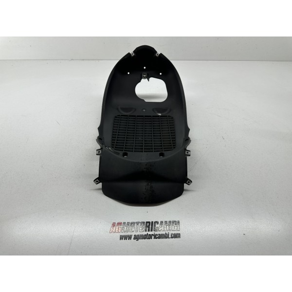 REJILLA RADIADOR PIAGGIO BEVERLY 300 2010-2016