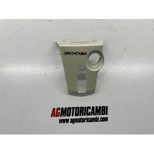 FAIRING KEY BLOCK COVER PIAGGIO BEVERLY 300 2010-2016
