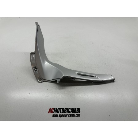 TAPA DE PLÁSTICO ESCUDO TRASERO DERECHO PIAGGIO BEVERLY 300 2010-2016
