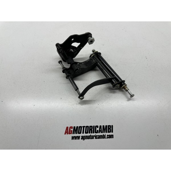 TELAIETTO STAFFA SUPPORTO MOTORE PIAGGIO...
