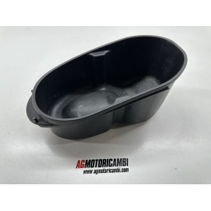 VANO SOTTO SELLA PIAGGIO VESPA 200 GTS GT 2003-2004 2