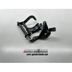 HALTER RAHMEN MOTORHALTERUNG PIAGGIO VESPA 250 GTS GT... 2