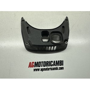 PLASTICA COVER SERBATOIO SOTTO SELLA PIAGGIO VESPA 250...