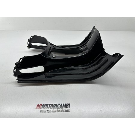 REPOSAPIÉS PIAGGIO VESPA 250 GTS GT 2005-2012