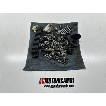 KIT TORNILLOS PIAGGIO VESPA 250 GTS GT 2005-2012