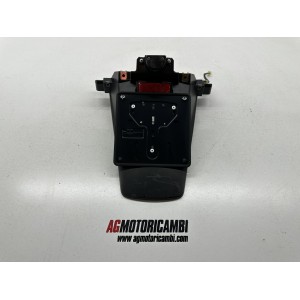 HINTERER KOTFLÜGELBLECHHALTER HONDA JAZZ 250 2001-2006