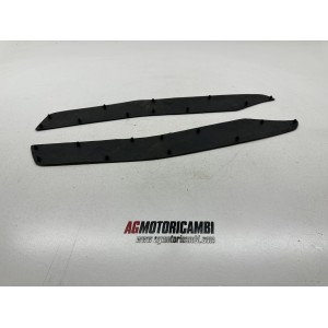 PAAR GUMMI-FUSSRASTENMATTEN HONDA JAZZ 250 2001-2006 2