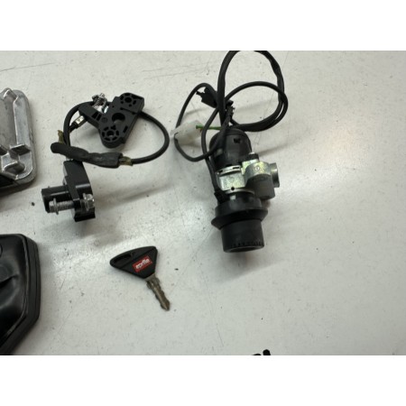 ECU-STEUERGERÄT SCHLOSS-KIT APRILIA SHIVER 900 2017-2020
