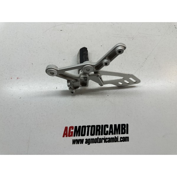 FOOTPEG RIGHT REAR BRAKE APRILIA SHIVER 900...