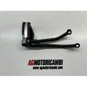 STAFFA PEDALINA POSTERIORE DESTRA DX PASSEGGERO APRILIA...