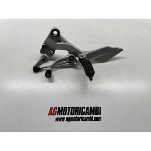 ESTRIBERA IZQUIERDA CAJA DE CAMBIOS KTM DUKE 125 4T...