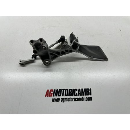 REPOSE-PIEDS GAUCHE BOITE DE VITESSE KTM DUKE 125 4T 2011-2016