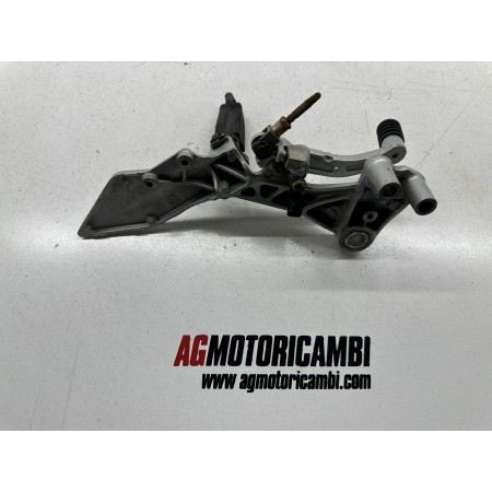 REPOSE-PIEDS FREIN ARRIÈRE DROIT KTM DUKE 125 4T 2011-2016