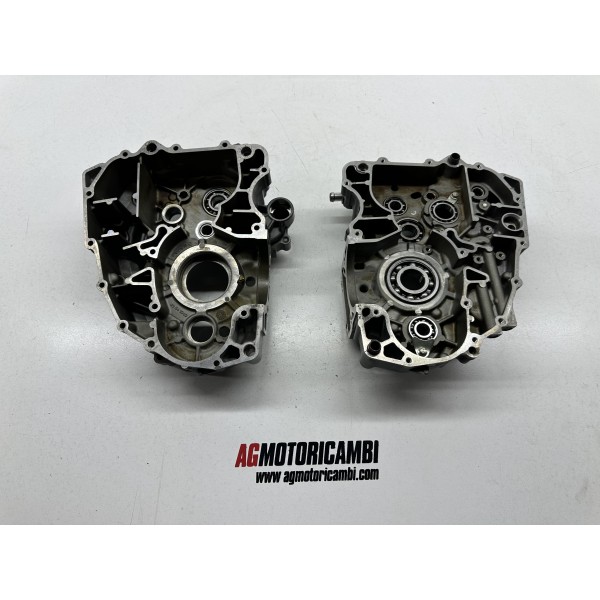 CRANKCASE CRANKCASE ENGINE BLOCK KTM DUKE 125...