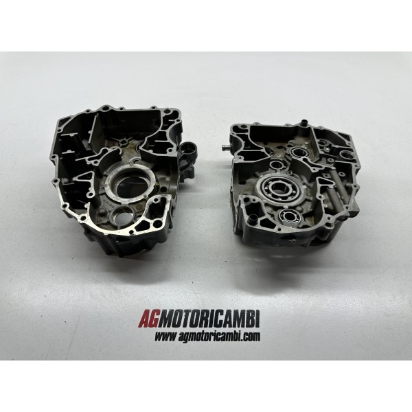 CARTER MOTEUR BLOC MOTEUR KTM DUKE 125 4T...