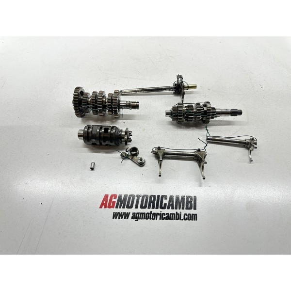 KOMPLETTES GETRIEBE KTM DUKE 125 4T 2011-2016