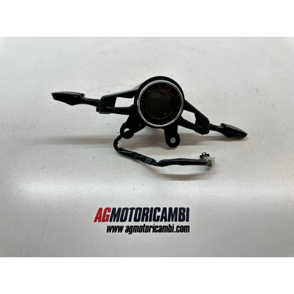 INSTRUMENTATION DISPLAY SWM VAREZ 125 4T...