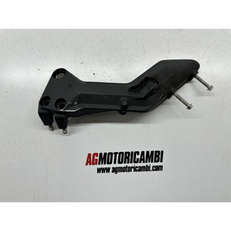 LEFT FOOTREST BRACKET LEFT GEARBOX HUSQVARNA VITPILEN 401 2020-2023-2024