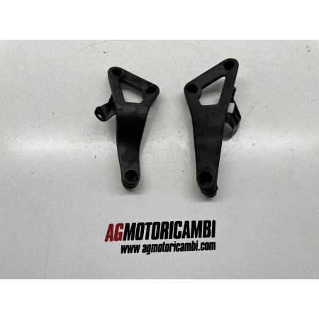 Paire de SUPPORTS DE MOTEUR HUSQVARNA VITPILEN 401 2020-2023-2024 399cc