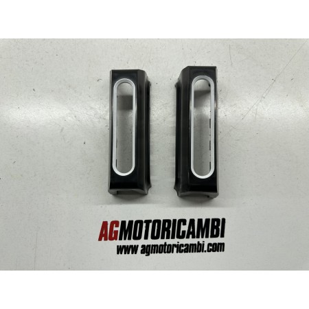 COUVERCLE DE RADIATEUR DROIT GAUCHE HUSQVARNA VITPILEN 401 2020-2023-2024