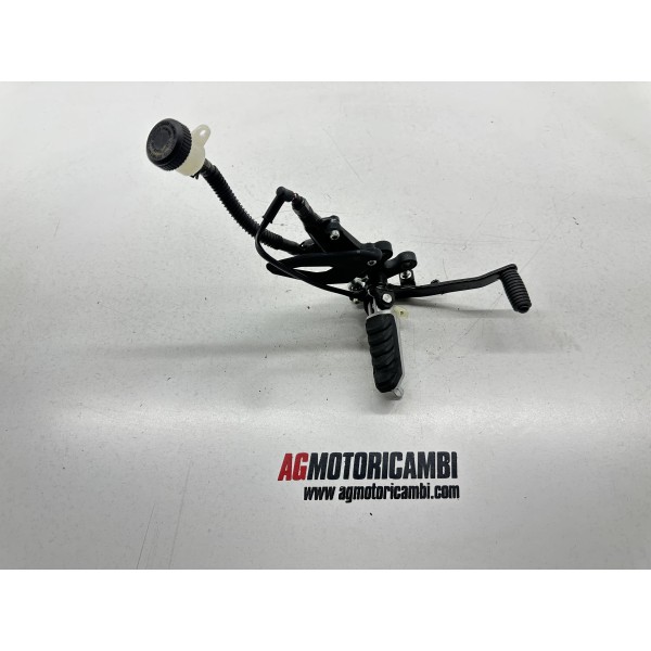 RIGHT PILOT FOOTBOARD RIGHT REAR BRAKE KEEWAY...