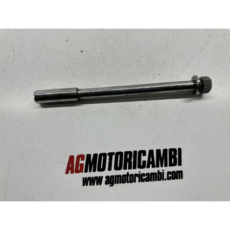 PERNO ASSE RUOTA POSTERIORE MOTO GUZZI V35 V 35 1977