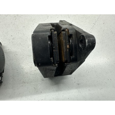 PAIR FRONT BRAKE CALIPERS MOTO GUZZI V35 V 35 1977