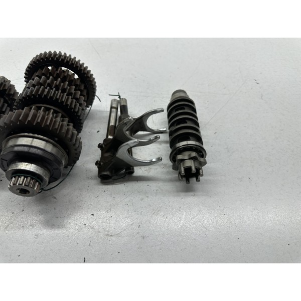 KIT CAJA DE CAMBIOS COMPLETA APRILIA RS 660...