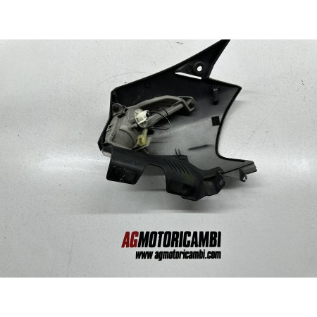 CARÉNAGE PANNEAU LATÉRAL COUVERCLE DE RÉSERVOIR FLÈCHE GAUCHE SUZUKI GSR 600 2006-2009-2010