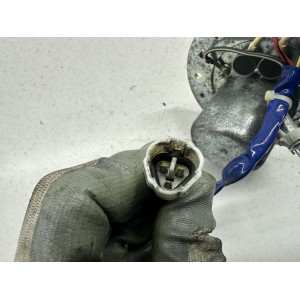 SUZUKI GSR 600 2006-2009-2010 KRAFTSTOFFPUMPE 2