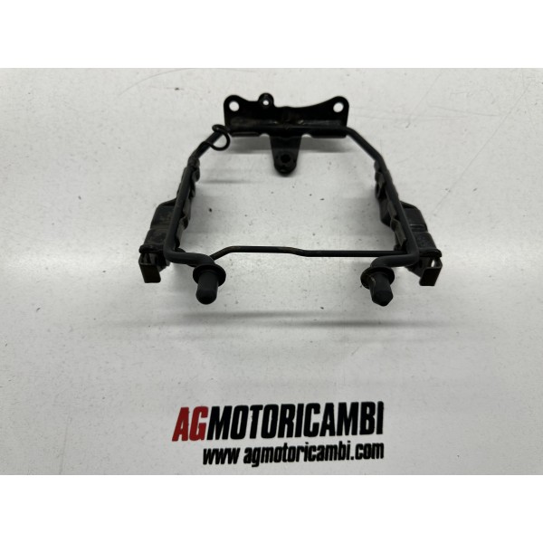 FRONT HEADLIGHT FRAME SUZUKI GSR 600...