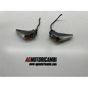 PAR DE INTERMITENTES TRASEROS SUZUKI GSR 600 2006-2009-2010