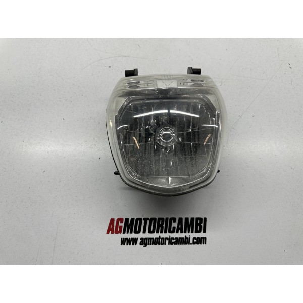 PHARE AVANT SUZUKI GSR 600 2006-2009-2010