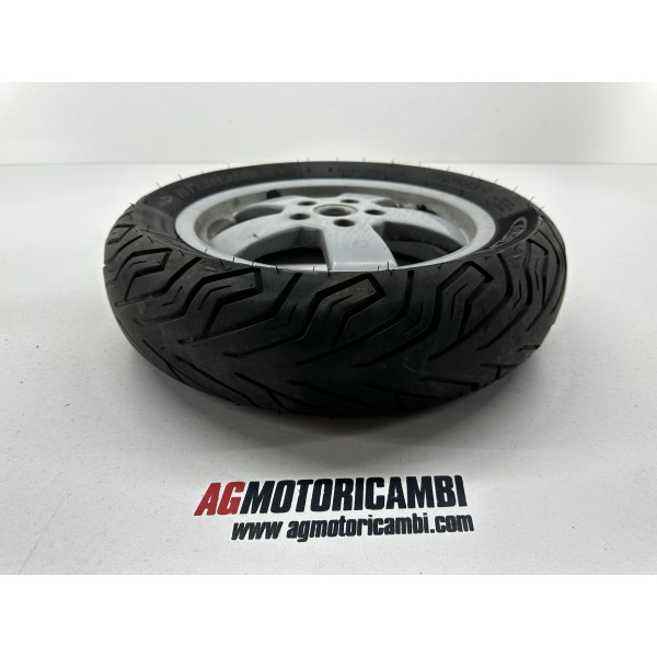 LLANTA TRASERA PIAGGIO VESPA 250 GTS GT 2005-2012