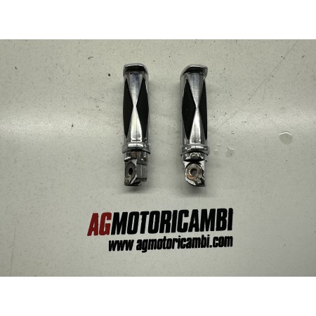 PAIR REAR PASSENGER PEDALS RIGHT SX SUZUKI MARAUDER 800 1997-2003