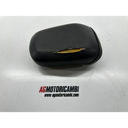 REAR SEAT TO BE COVERED SUZUKI MARAUDER 800 1997-2003